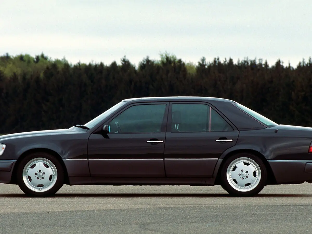 Mercedes-Benz E-Класс AMG I (W124) Седан — фото 2