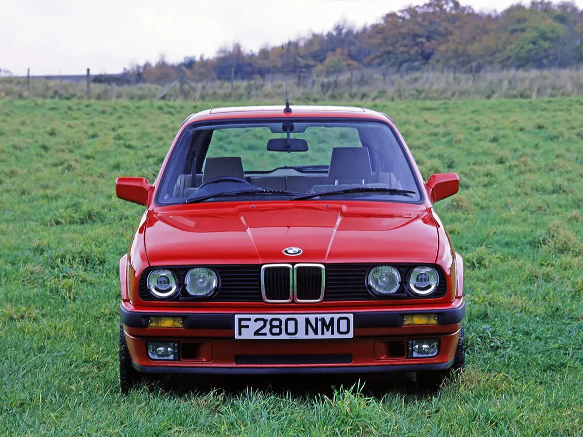BMW 3 серии II (E30) Универсал 5 дв. — сүрөт 3