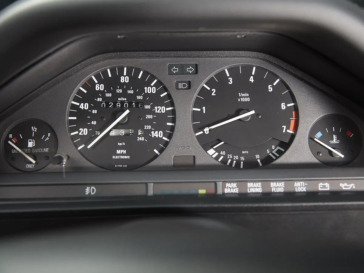 BMW 3 серии II (E30) Кабриолет — 照片 8