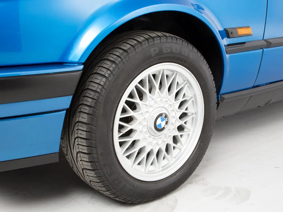 BMW 3 серии II (E30) Кабриолет — 照片 11
