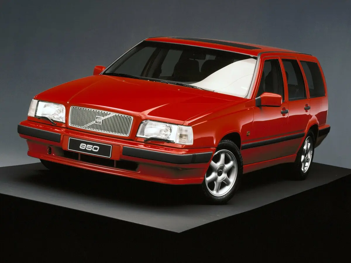 Volvo 850 1991 – 1997 Универсал 5 дв.