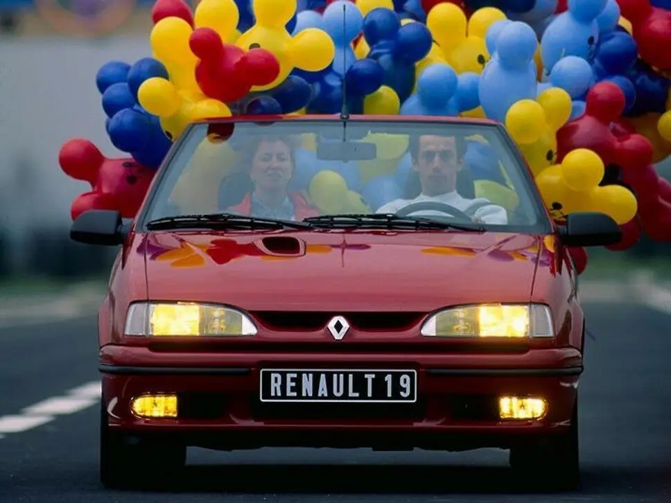 Renault 19 II Кабриолет — сүрөт 3