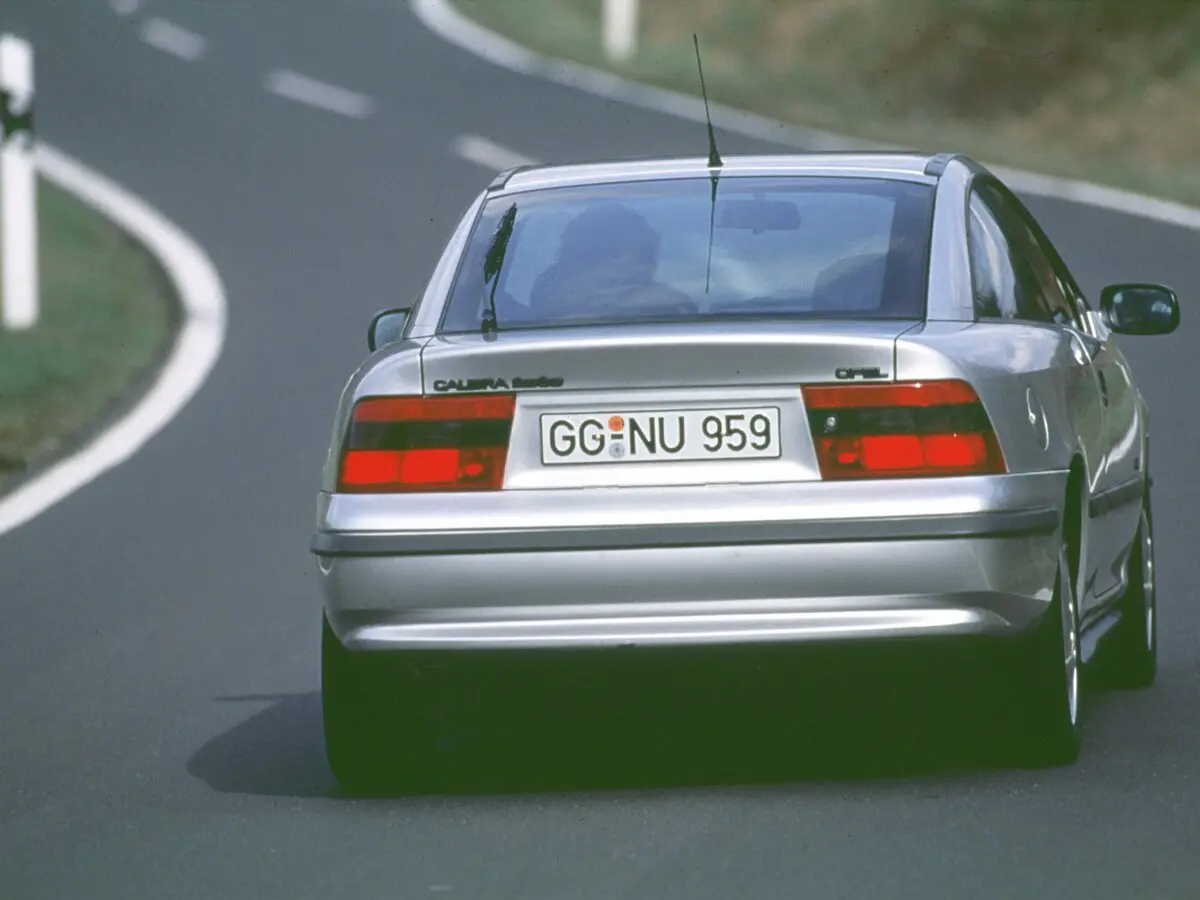Opel Calibra 1990 – 1997 Купе — фото 4