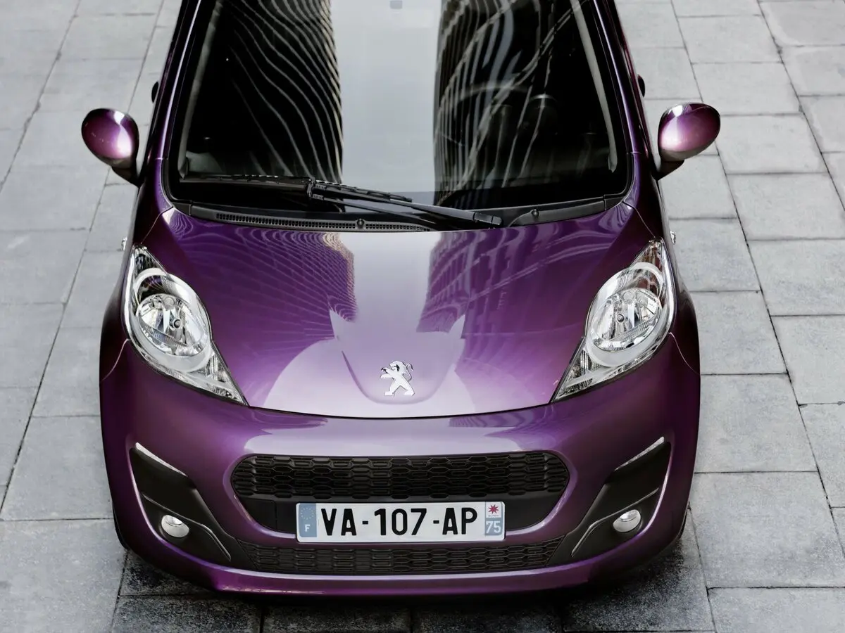 Peugeot 107 I Рестайлинг 2 Хэтчбек 5 дв. — сүрөт 9