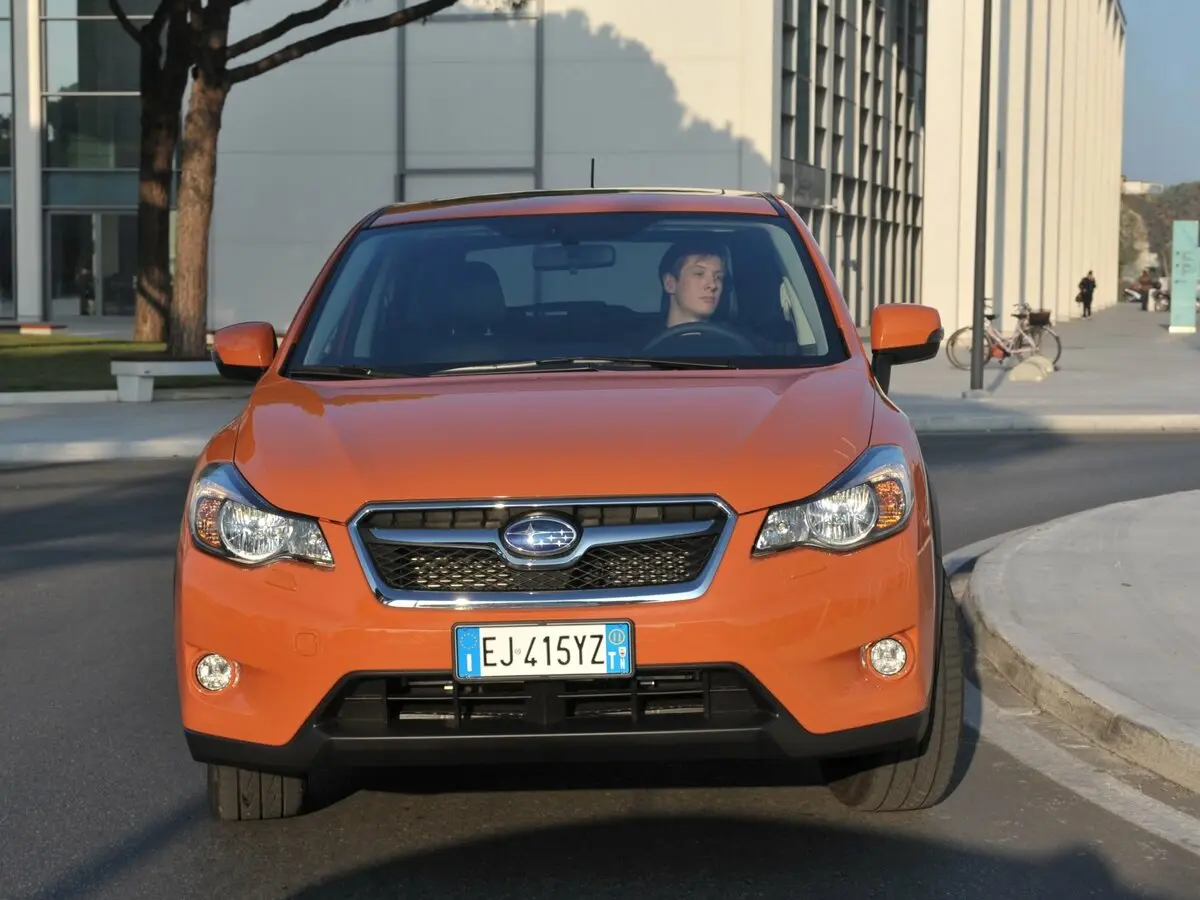 Subaru XV I Внедорожник 5 дв. — фото 3
