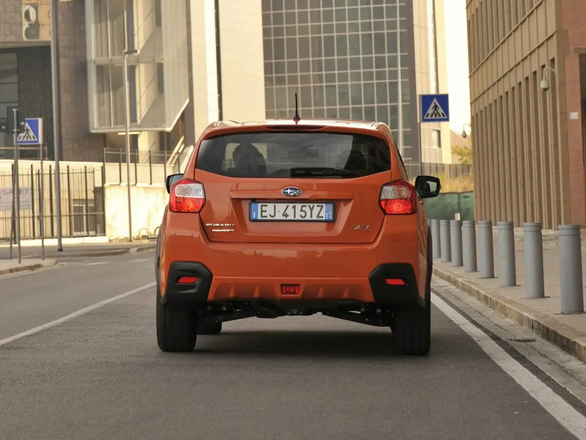Subaru XV I Внедорожник 5 дв. — фото 4