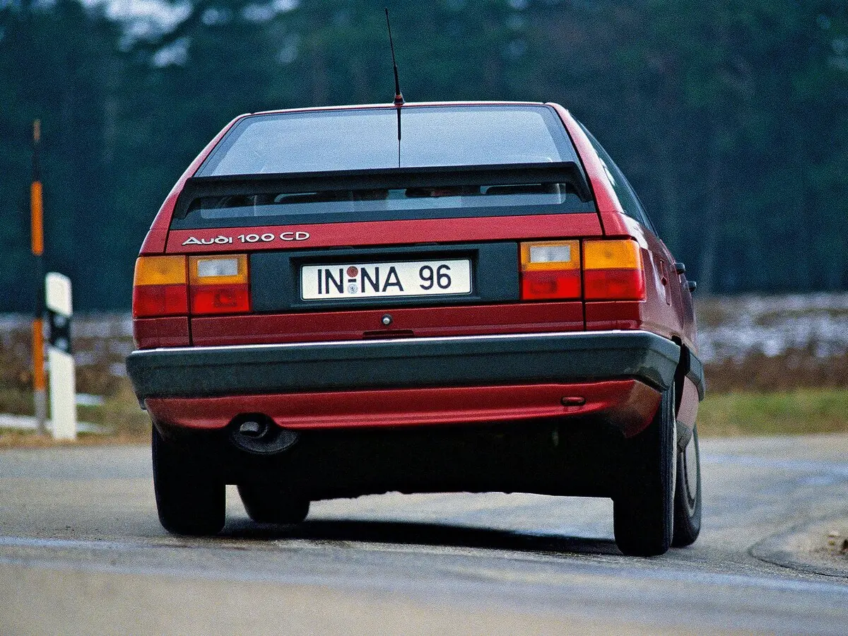 Audi 100 III (C3) Универсал 5 дв. — сүрөт 2