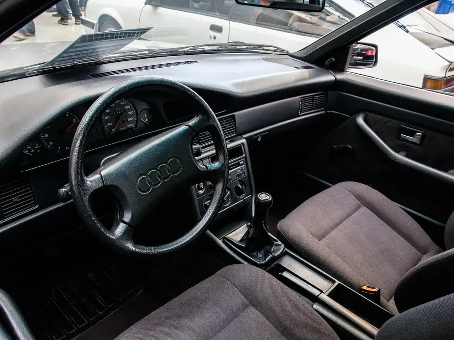 Audi 100 III (C3) Рестайлинг Седан — сүрөт 6