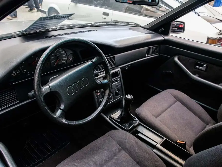 Audi 100 III (C3) Рестайлинг Универсал 5 дв. — 照片 7