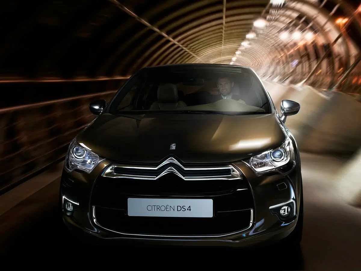 Citroen DS4 2010 – 2015 Хэтчбек 5 дв. — сүрөт 3