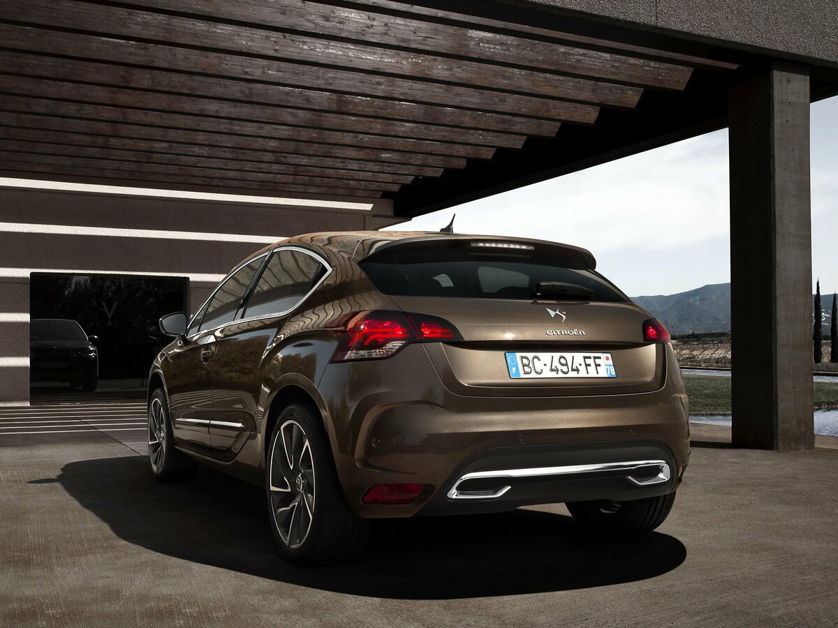 Citroen DS4 2010 – 2015 Хэтчбек 5 дв. — фото 4