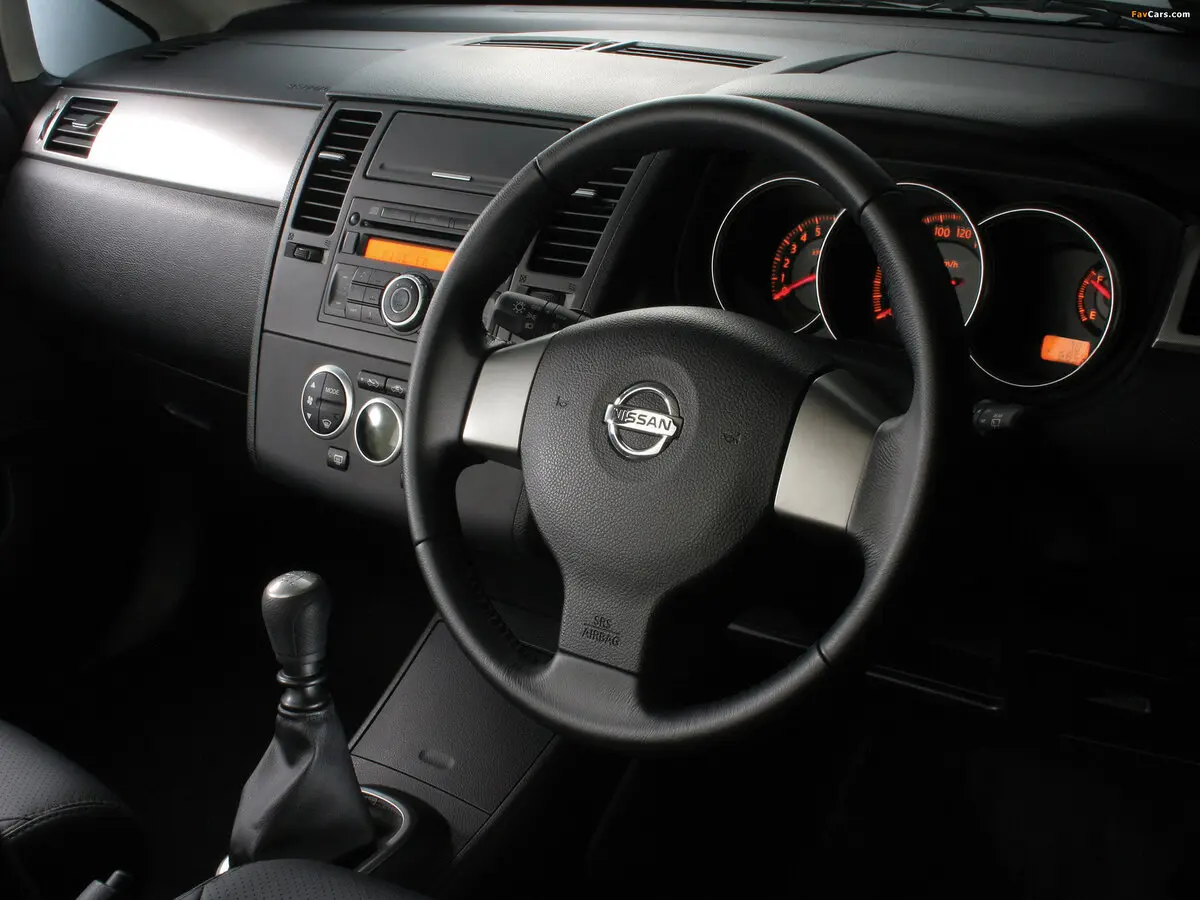 Nissan Tiida I Хэтчбек 5 дв. — сүрөт 6