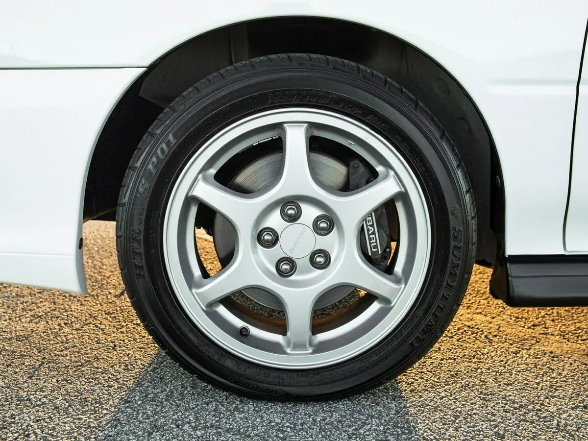 Subaru Impreza WRX I Седан — сүрөт 12