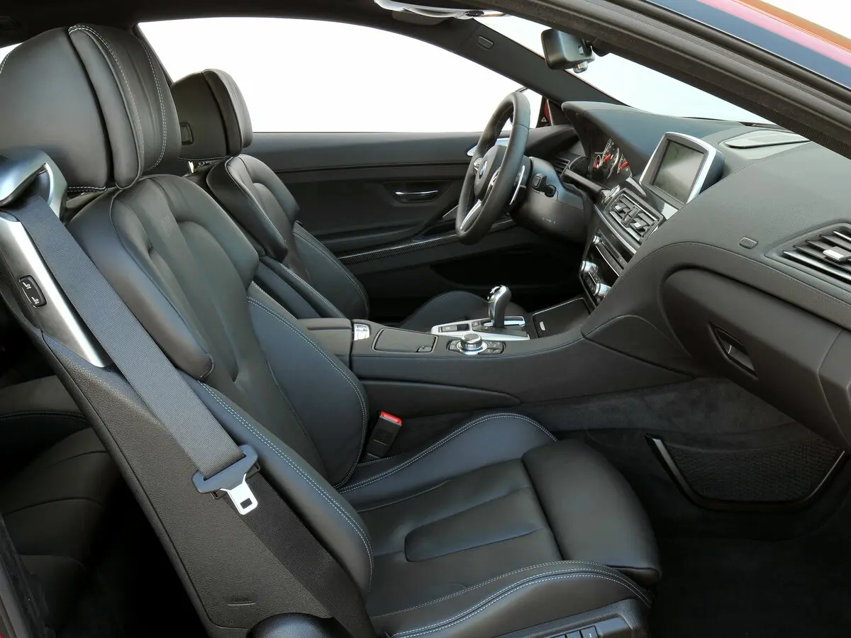 BMW M6 III (F06/F13/F12) Купе — 照片 7