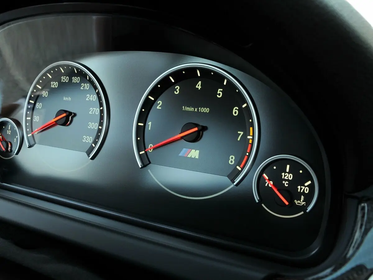 BMW M6 III (F06/F13/F12) Купе — 照片 9