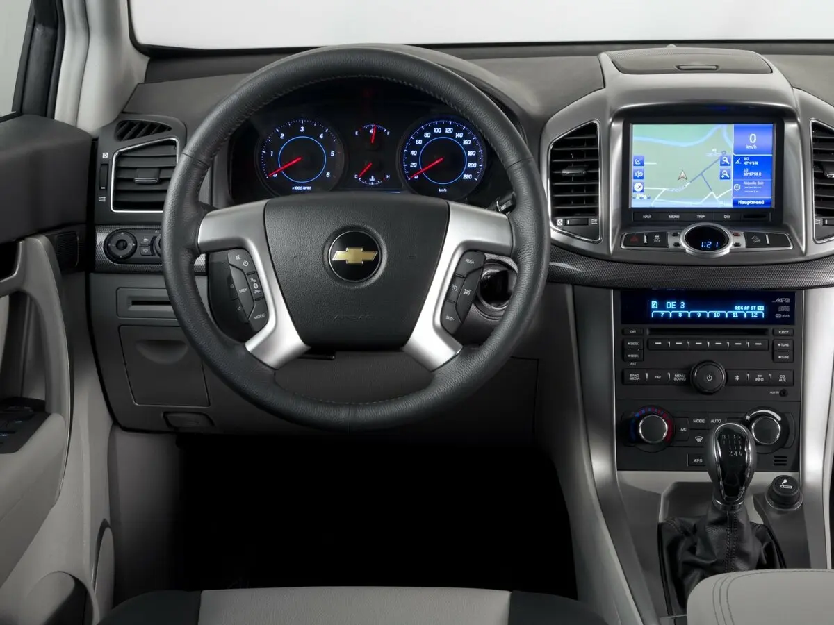 Chevrolet Captiva I Рестайлинг Внедорожник 5 дв. — сүрөт 6