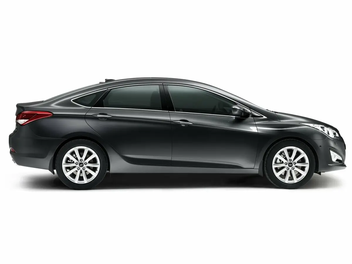 Hyundai i40 I Седан — сүрөт 2