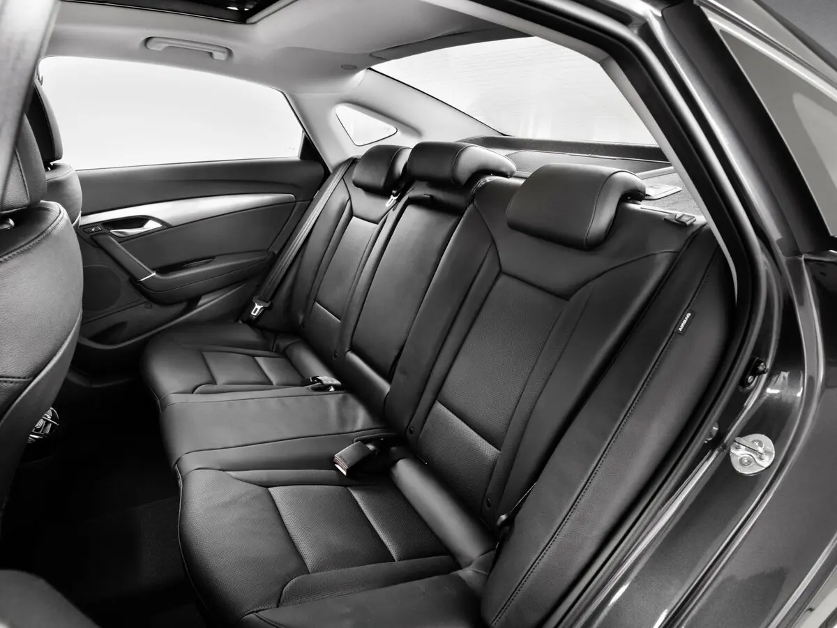 Hyundai i40 I Седан — сүрөт 11