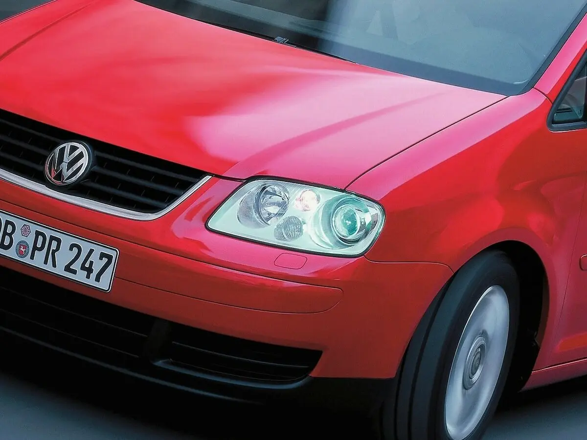 Volkswagen Touran I Компактвэн — сүрөт 12