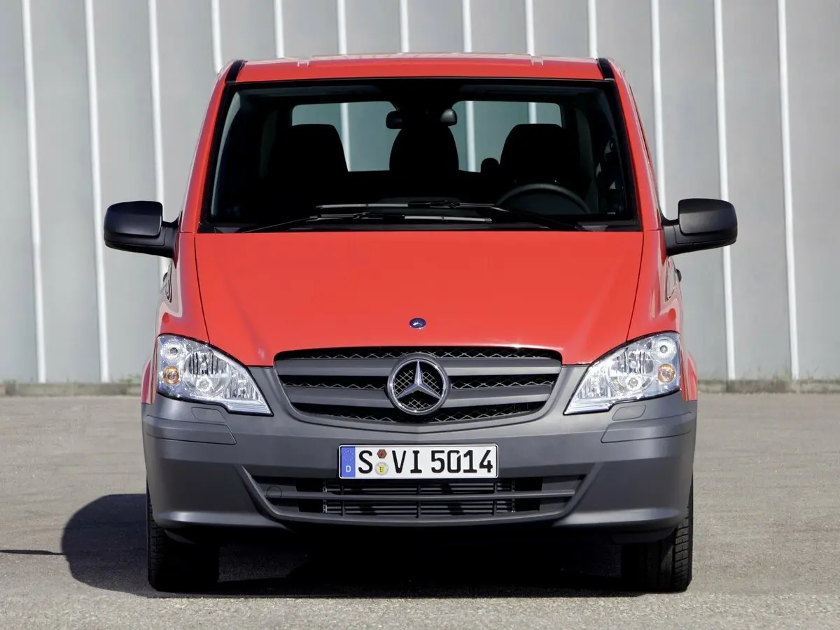 Mercedes-Benz Vito II (W639) Рестайлинг Минивэн L3 — фото 3