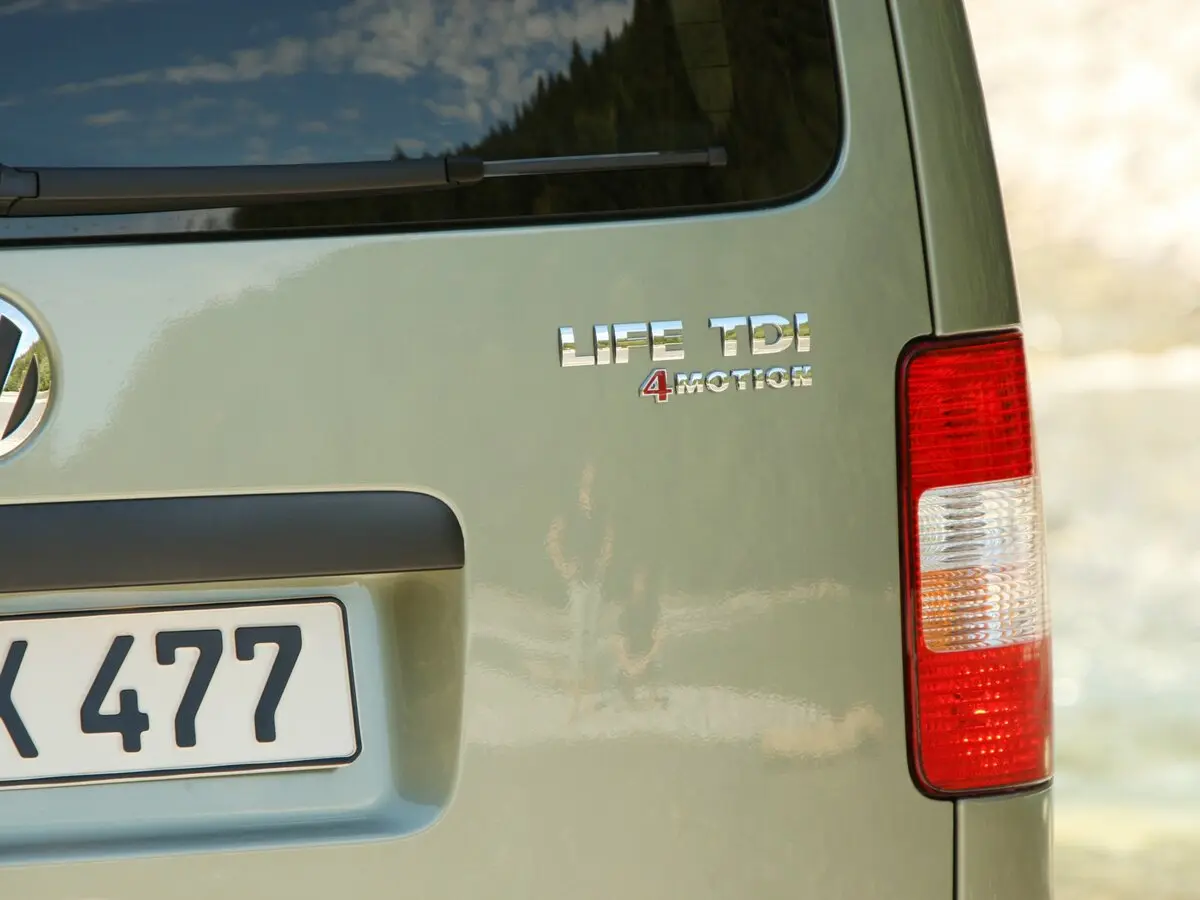 Volkswagen Caddy III Компактвэн Life — фото 15