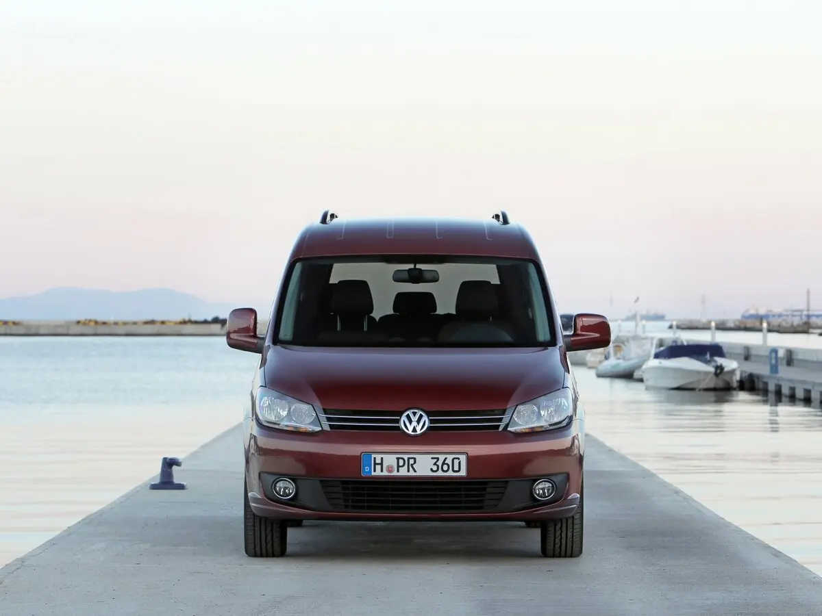 Volkswagen Caddy III Рестайлинг Компактвэн — фото 3