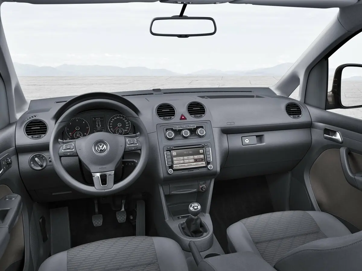 Volkswagen Caddy III Рестайлинг Компактвэн — фото 6