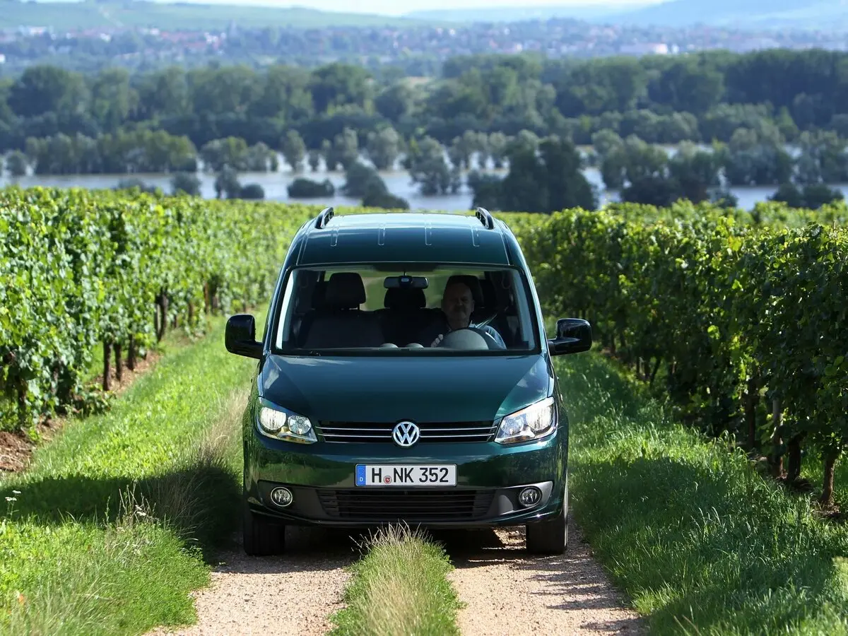 Volkswagen Caddy III Рестайлинг Компактвэн Maxi — фото 3