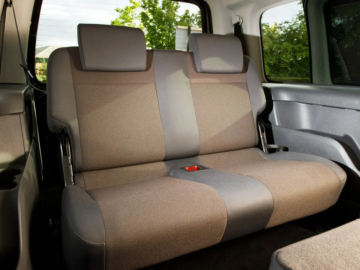 Volkswagen Caddy III Рестайлинг Компактвэн Maxi — фото 10
