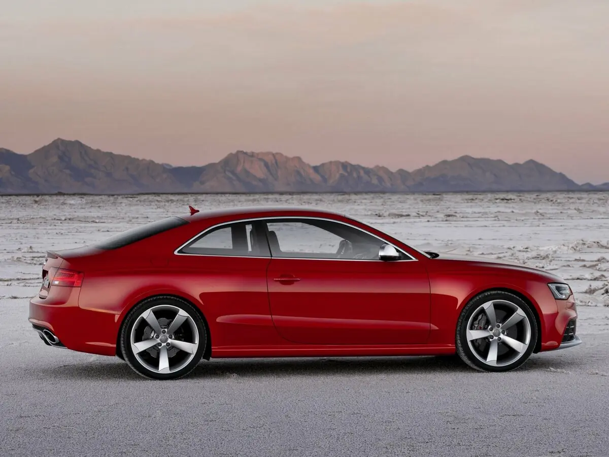 Audi RS 5 I (8T) Рестайлинг Купе — photo 2