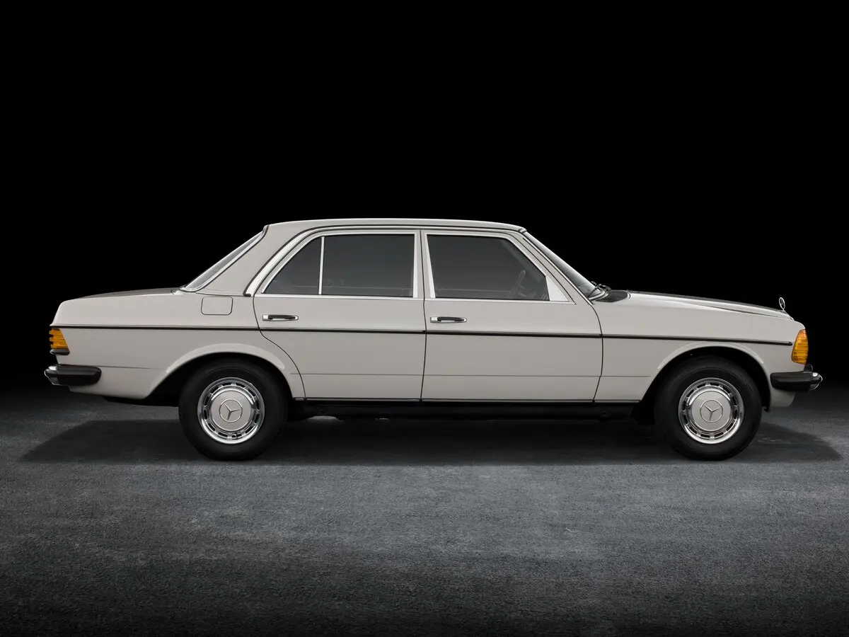 Mercedes-Benz W123 1975 – 1986 Седан — сүрөт 2