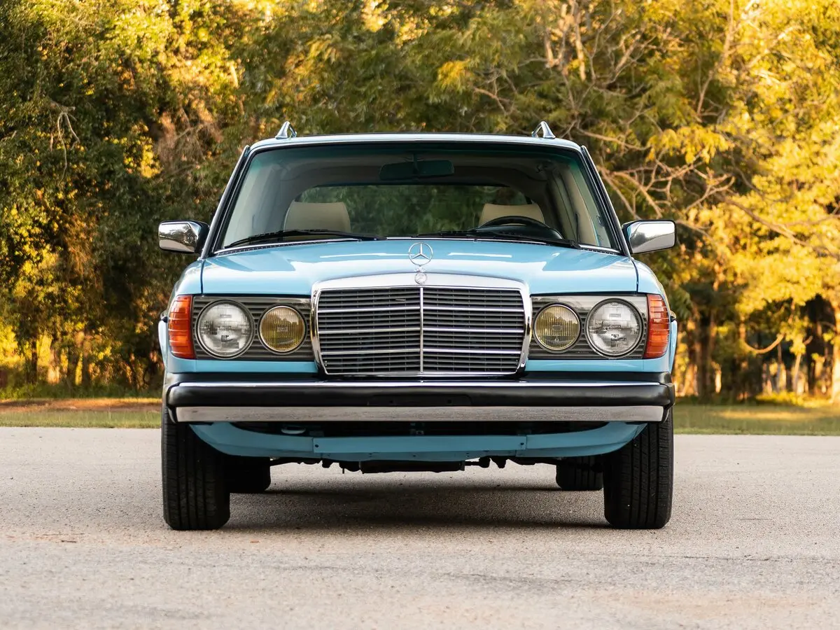 Mercedes-Benz W123 1975 – 1986 Универсал 5 дв. — photo 3