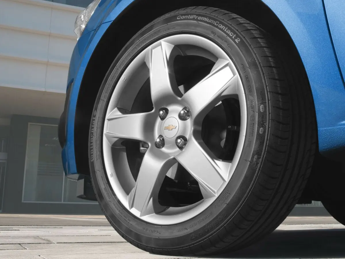 Chevrolet Aveo II Хэтчбек 5 дв. — сүрөт 18