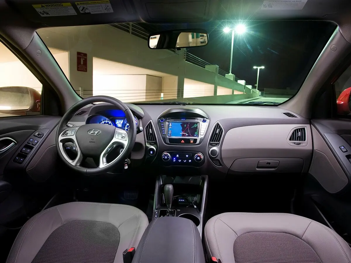 Hyundai Tucson II Внедорожник 5 дв. — сүрөт 6