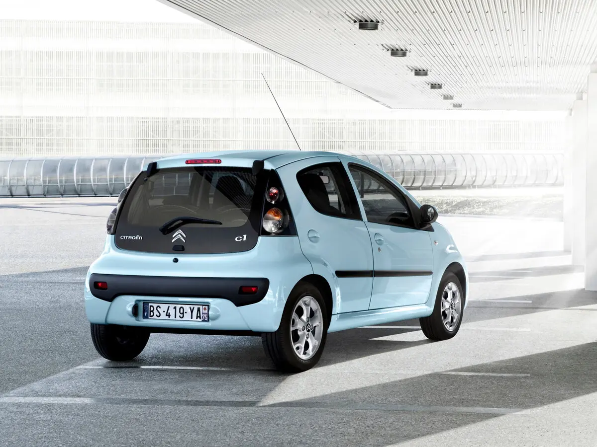 Citroen C1 I Рестайлинг 2 Хэтчбек 5 дв. — сүрөт 4