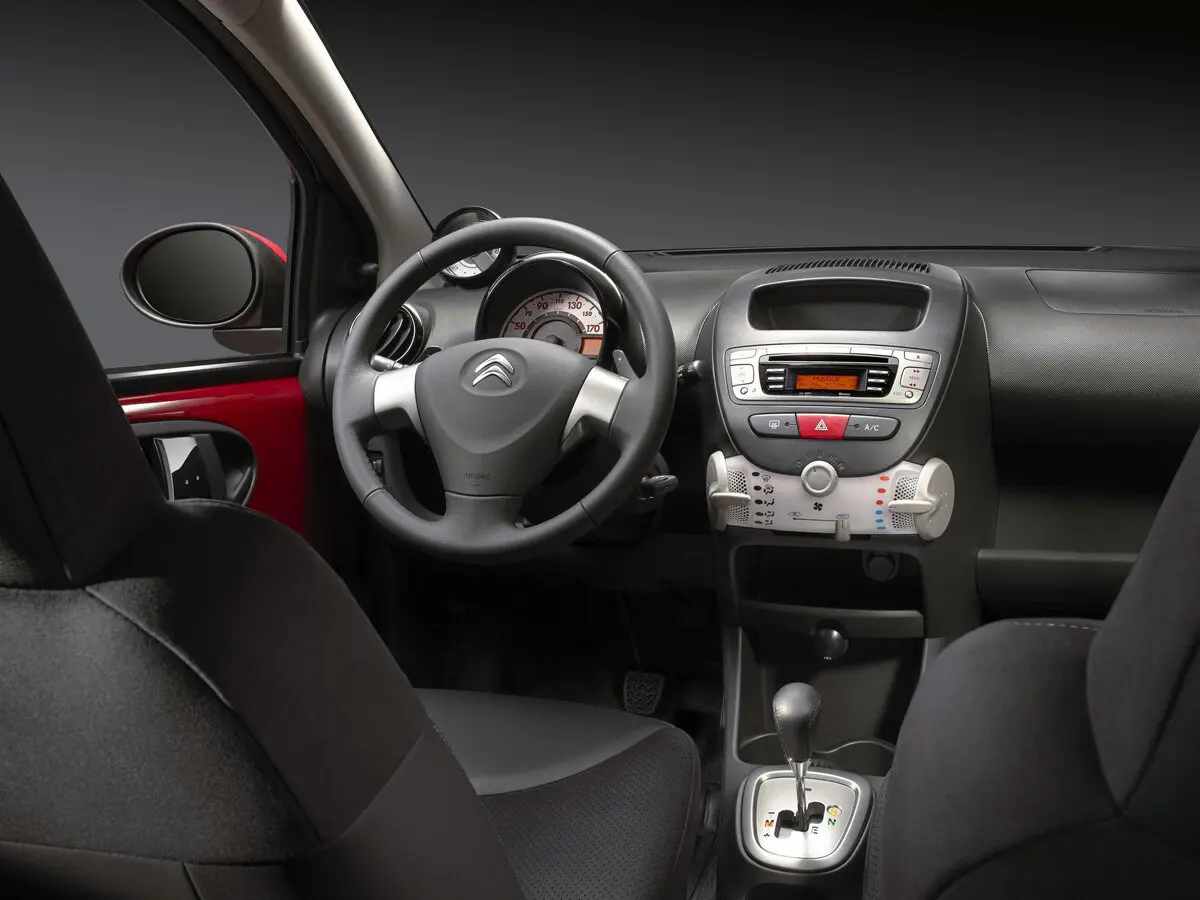 Citroen C1 I Рестайлинг 2 Хэтчбек 5 дв. — сүрөт 5