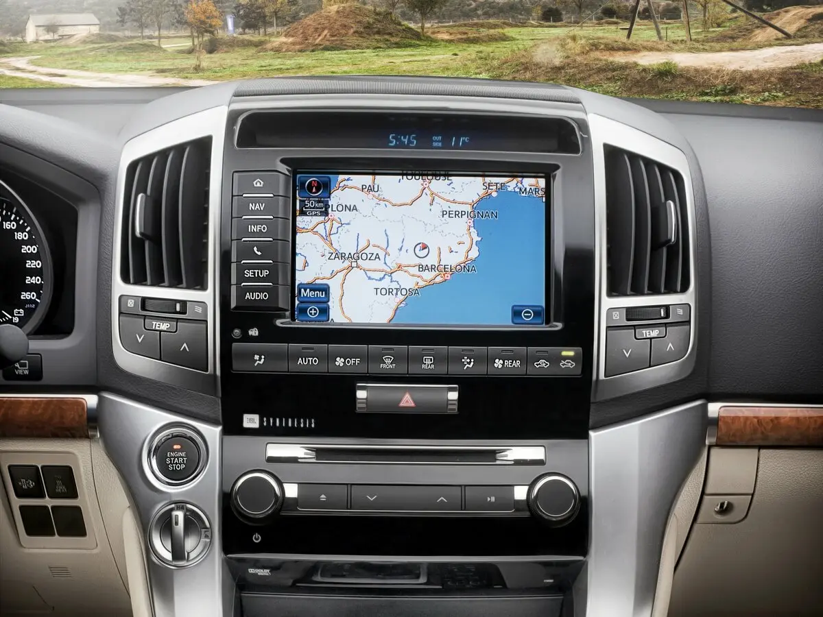 Toyota Land Cruiser 200 Series Рестайлинг 1 Внедорожник 5 дв. — сүрөт 14