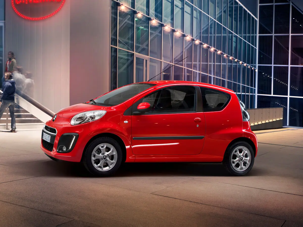 Citroen C1 I Рестайлинг 2 Хэтчбек 3 дв. — сүрөт 2