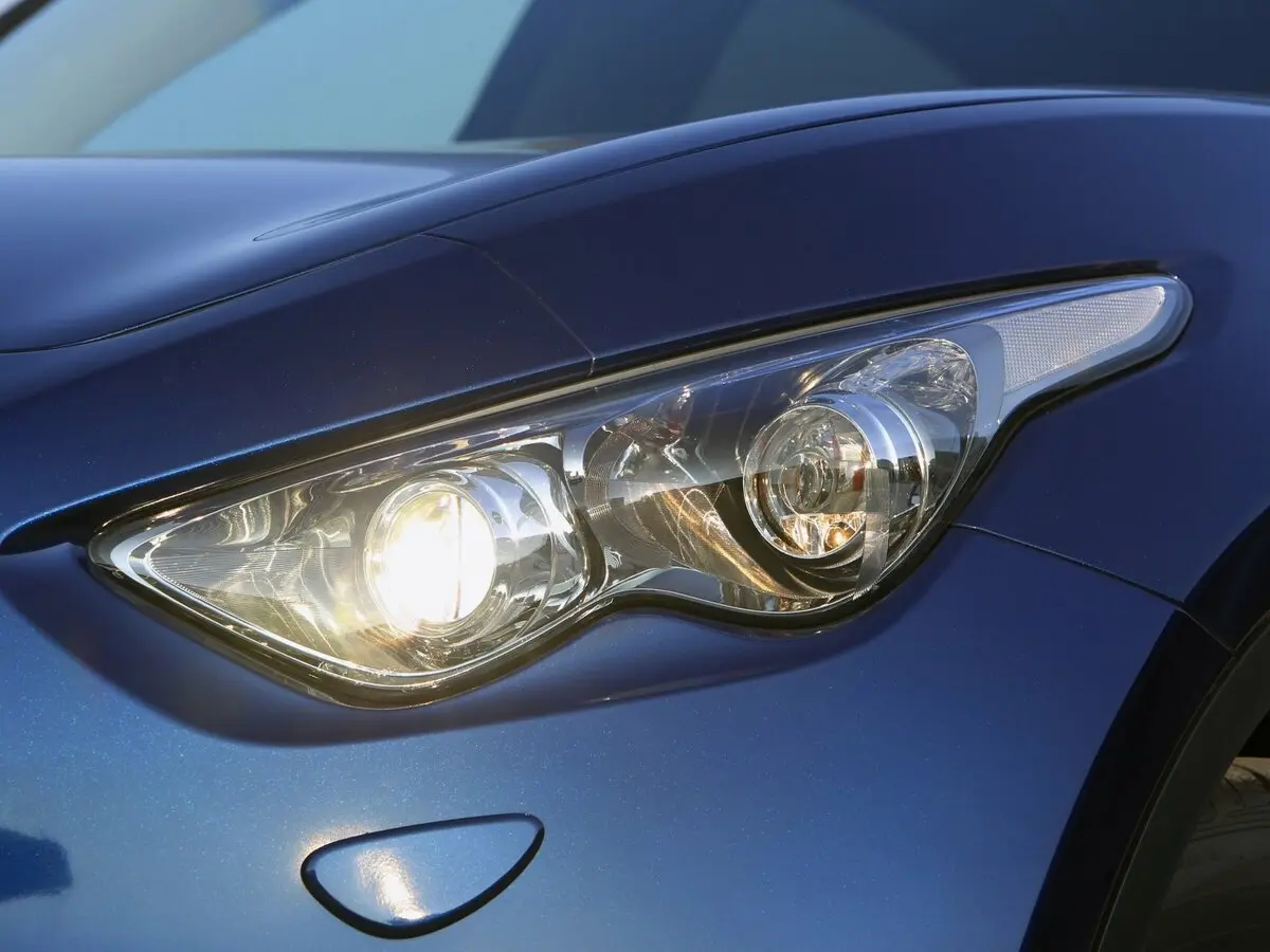 Infiniti FX II (S51) Рестайлинг Внедорожник 5 дв. — сүрөт 15