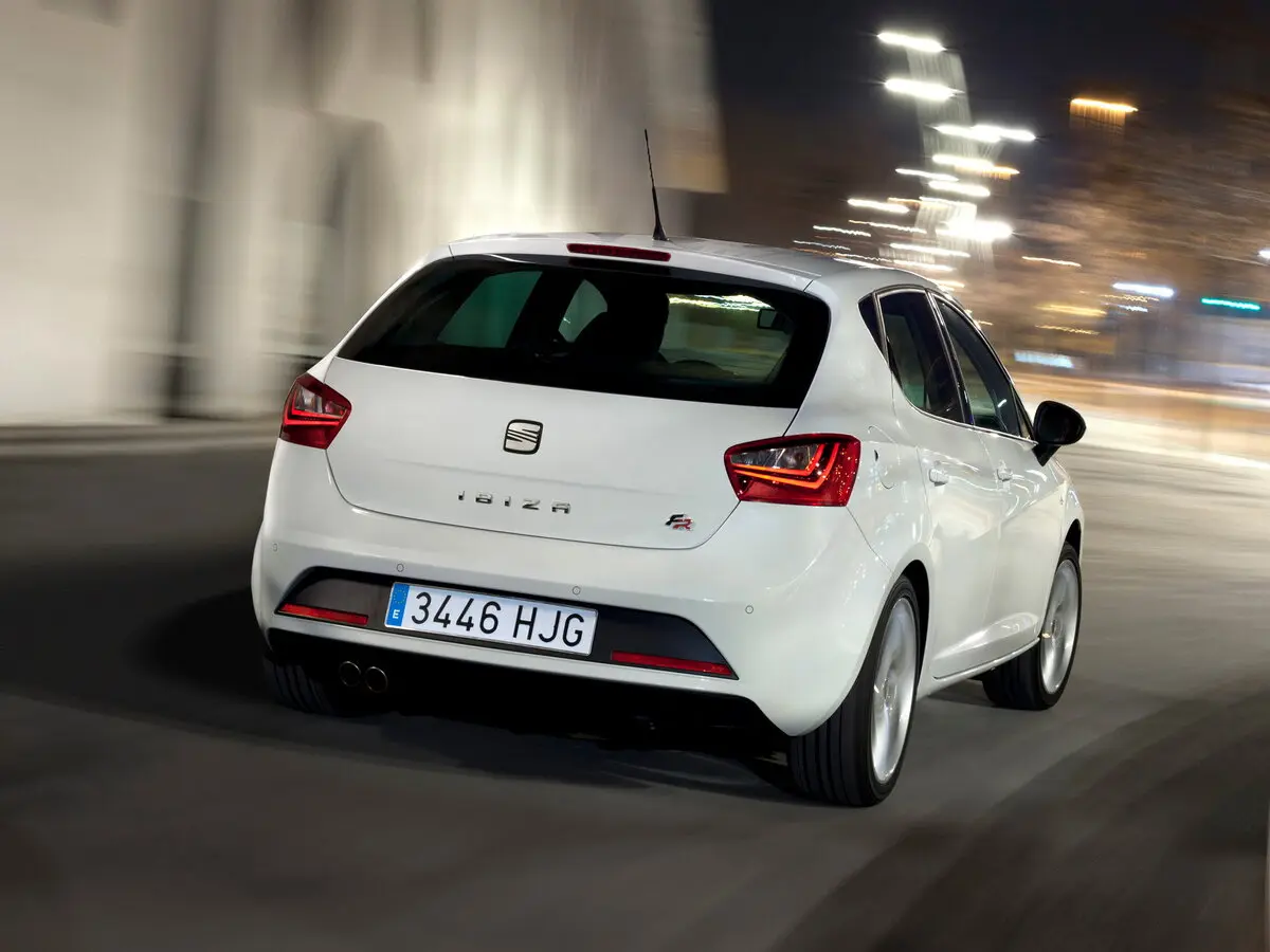 SEAT Ibiza IV Рестайлинг Хэтчбек 5 дв. — сүрөт 4