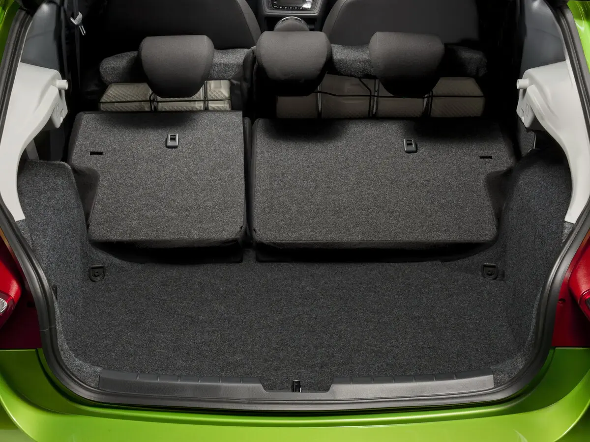 SEAT Ibiza IV Рестайлинг Хэтчбек 3 дв. — 照片 7