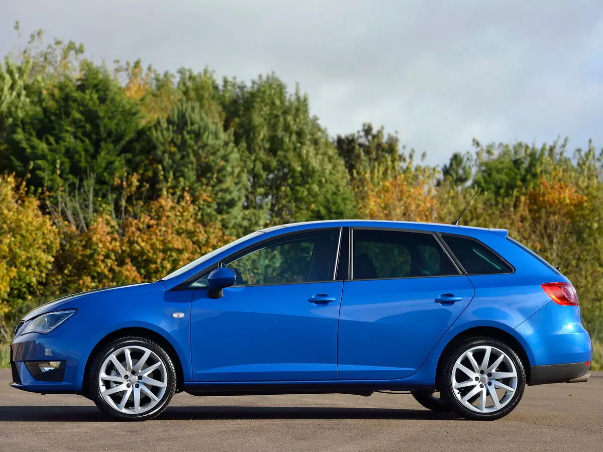 SEAT Ibiza IV Рестайлинг Универсал 5 дв. — 照片 2