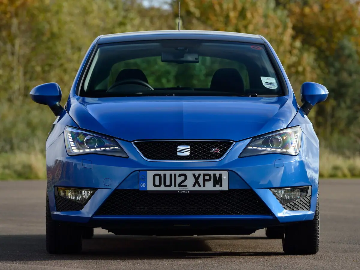 SEAT Ibiza IV Рестайлинг Универсал 5 дв. — 照片 3