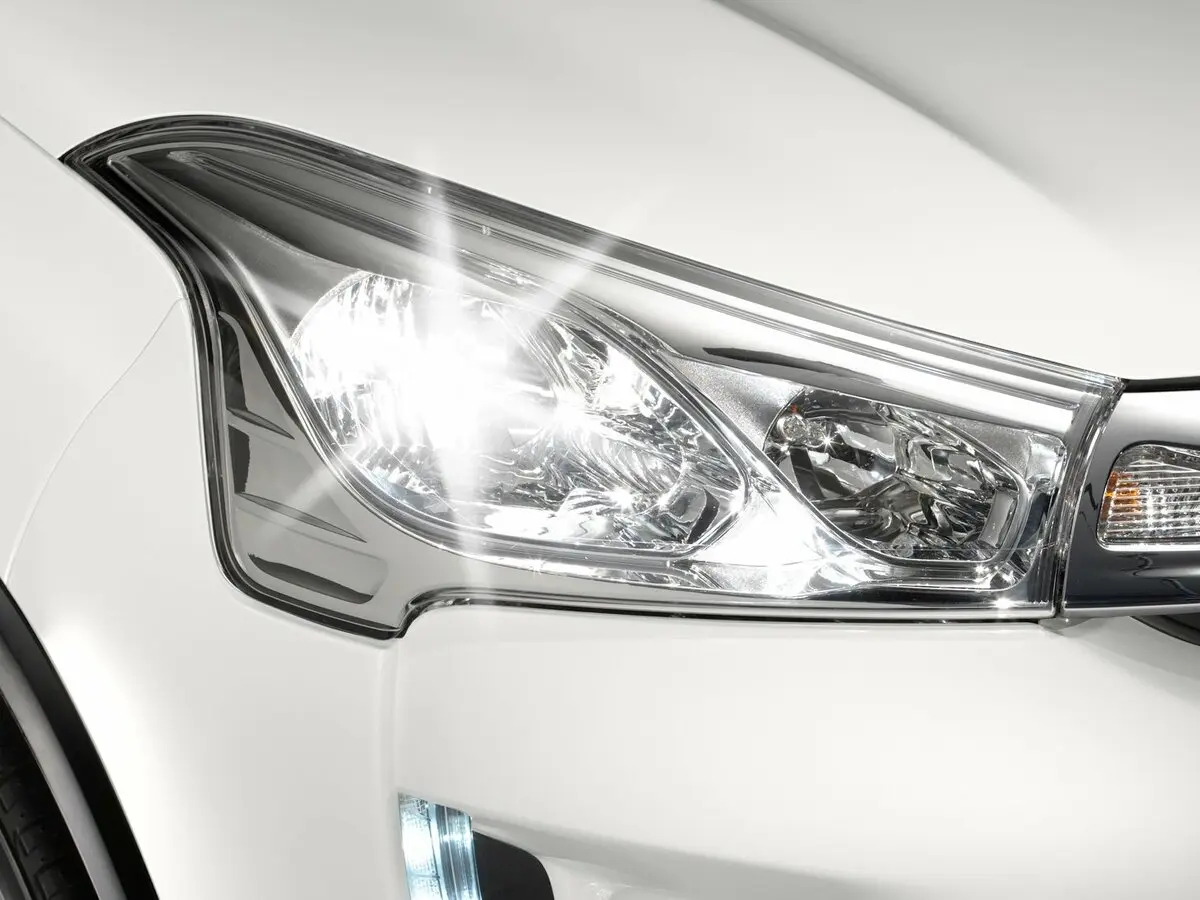 Citroen C4 Aircross 2012 – 2017 Внедорожник 5 дв. — 照片 12