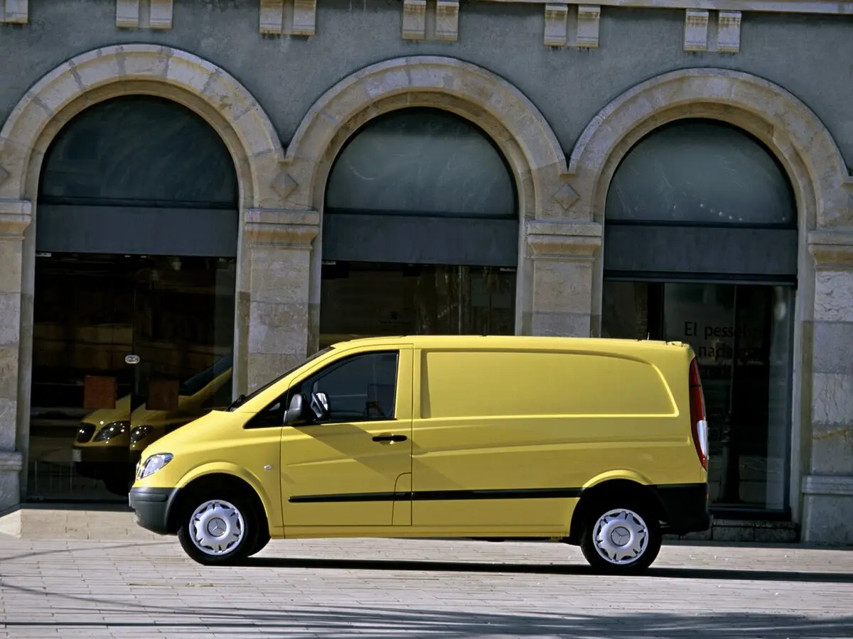 Mercedes-Benz Vito II (W639) Фургон — фото 2