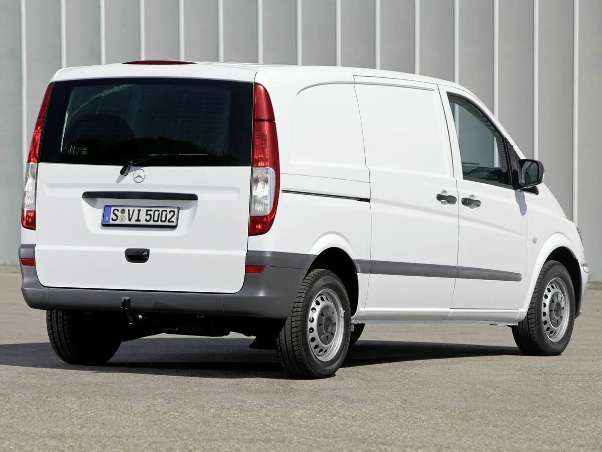 Mercedes-Benz Vito II (W639) Рестайлинг Фургон — фото 4