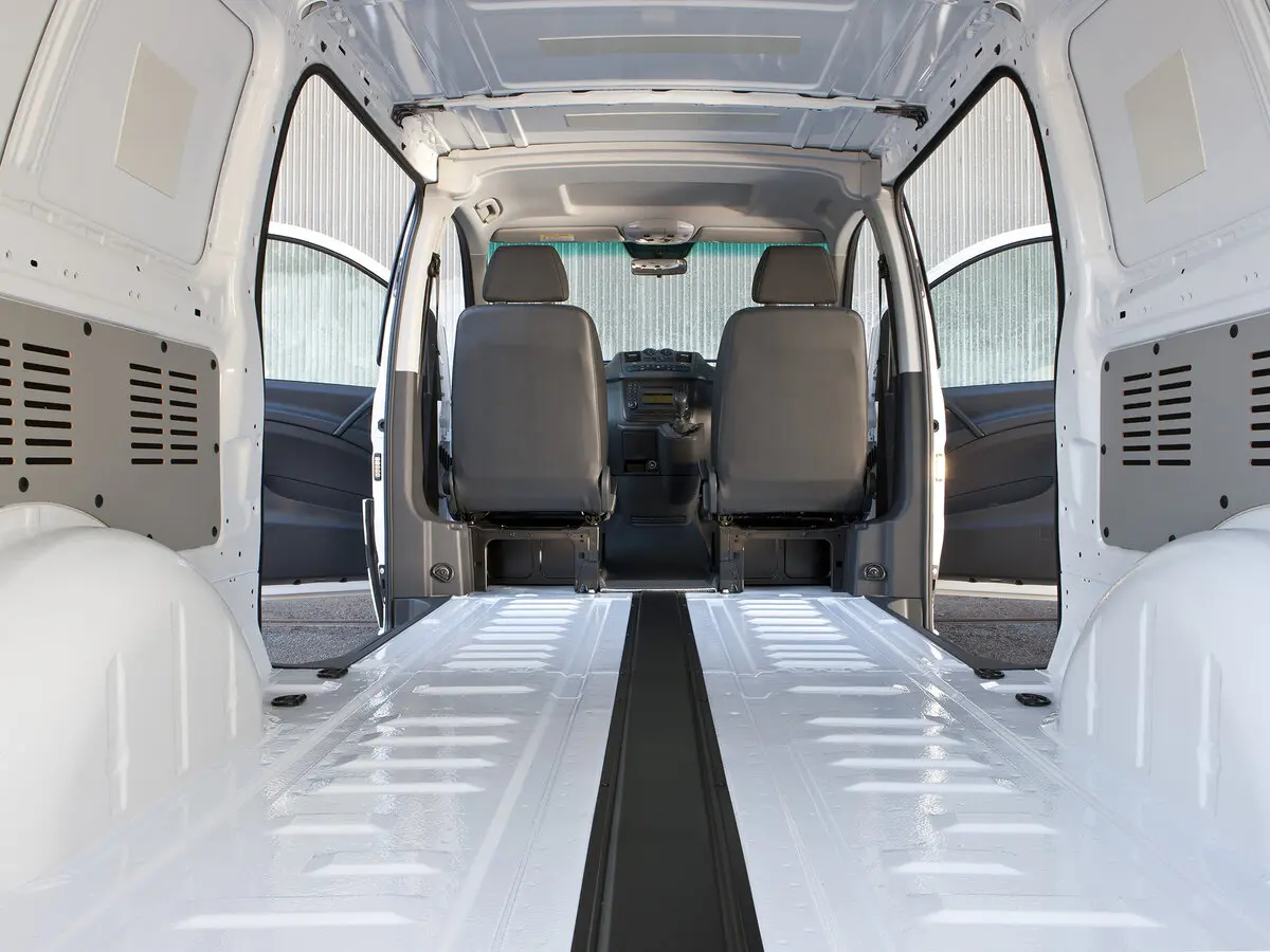 Mercedes-Benz Vito II (W639) Рестайлинг Фургон — фото 6