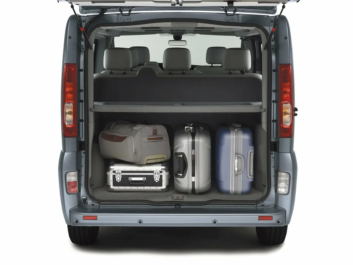Renault Trafic II Рестайлинг Минивэн — сүрөт 10