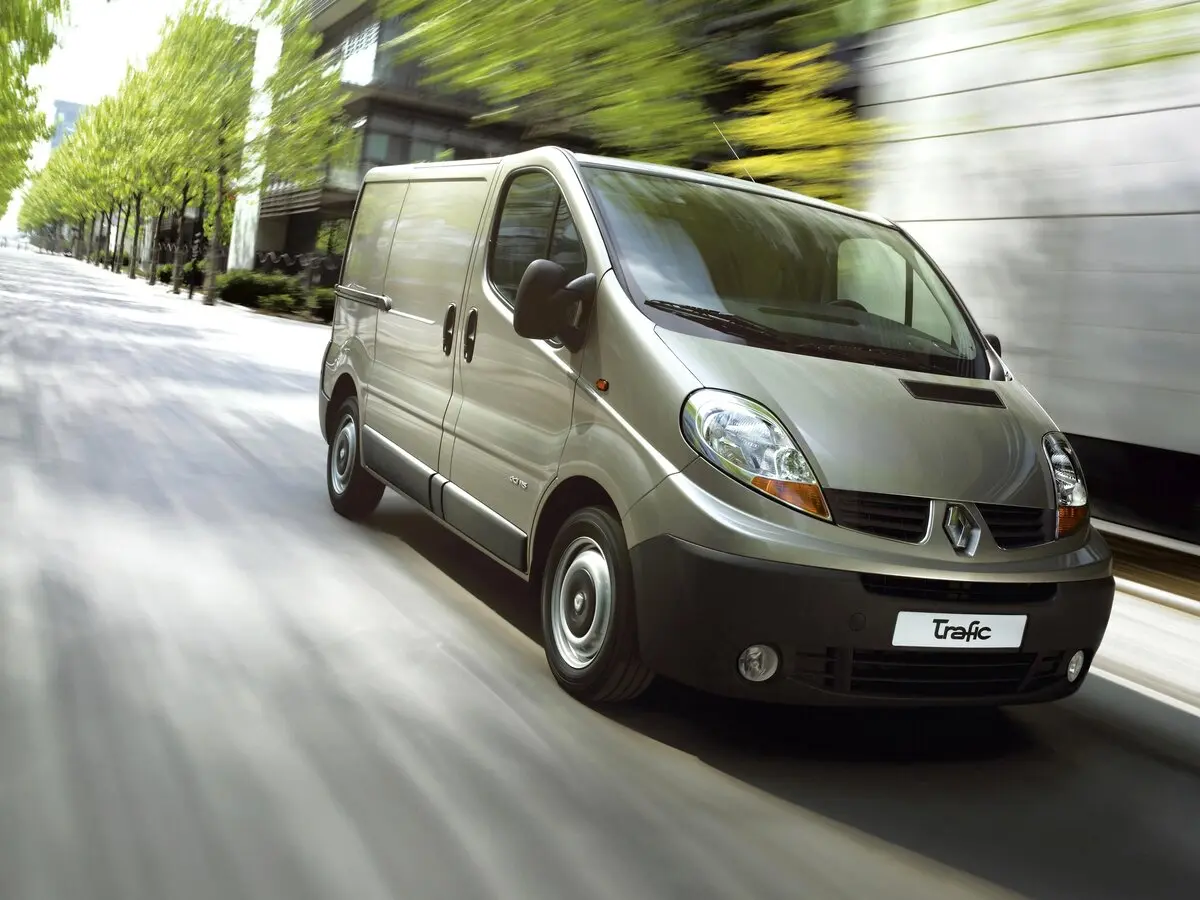Renault Trafic II Рестайлинг Фургон