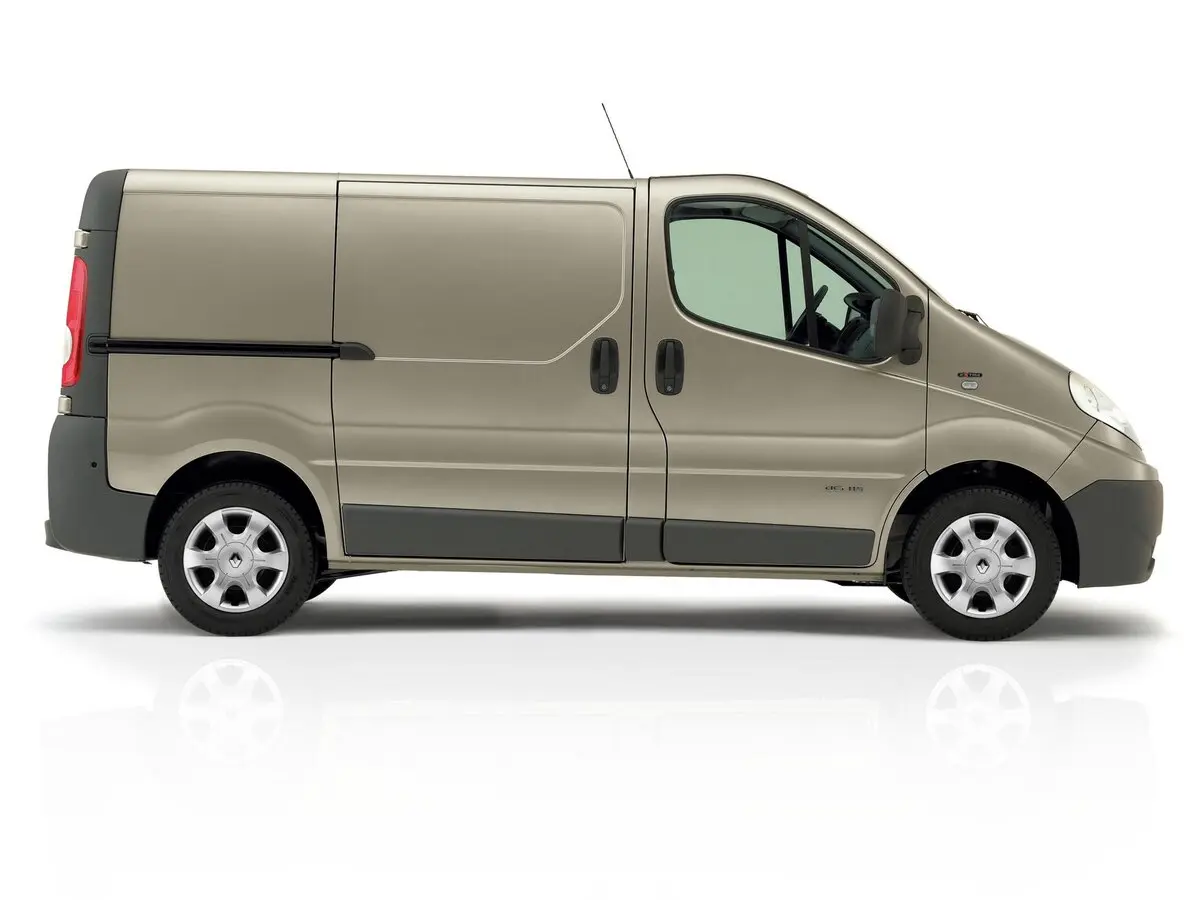 Renault Trafic II Рестайлинг Фургон — 照片 3